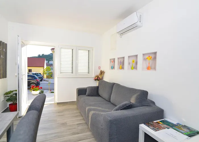 Memory Box - * Sibenik